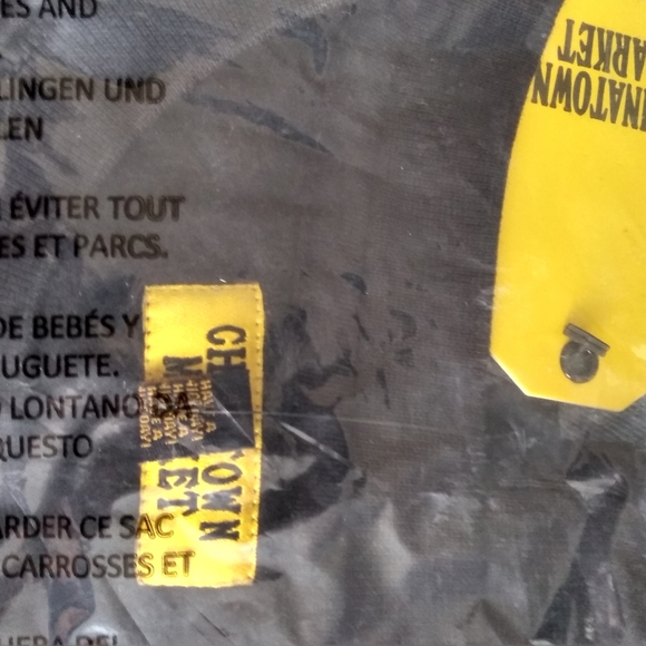 Chinatown Market Animal Print Crew neck Sweater - Picture 2 of 2